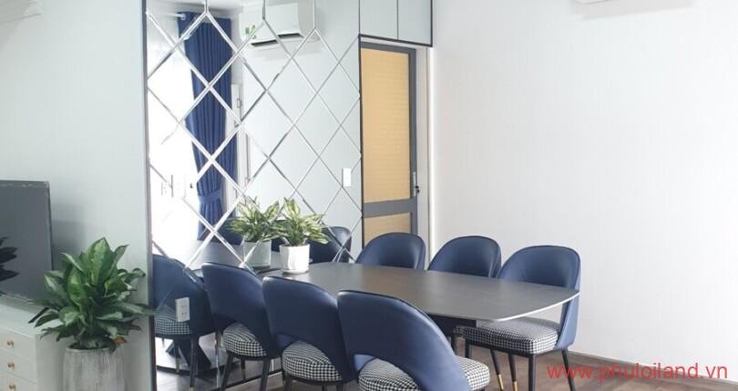 ban-an-ben-trong-can-ho