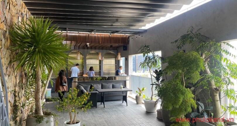 can-canh-san-thuong-penthouse-star-hill-chao-ban-t3-2023