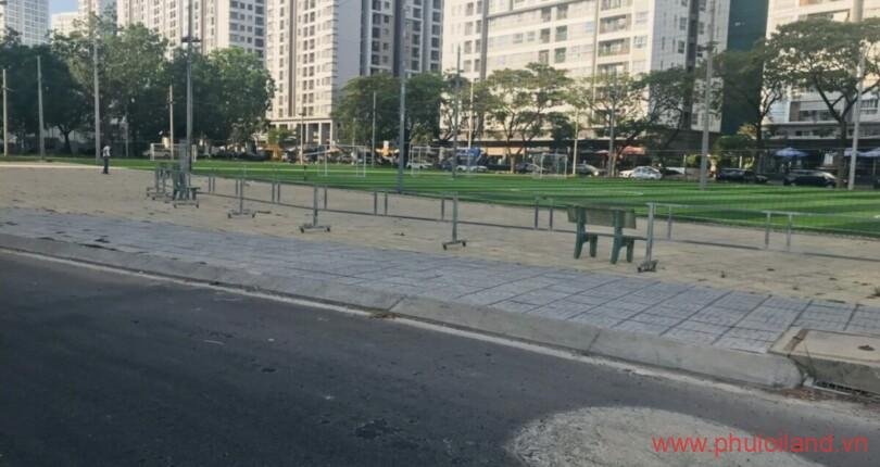 can-ho-nhin-truc-dien-san-bong-noi-khu