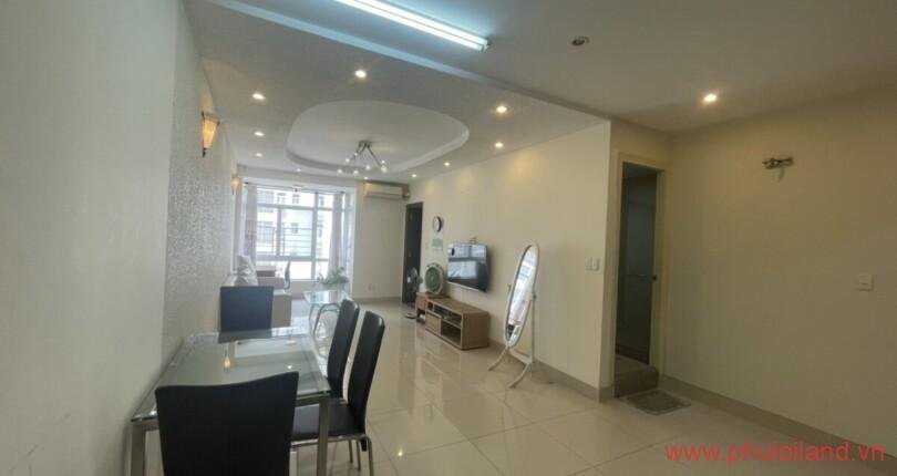 cho-thue-can-ho-sky-garden-3 (8)