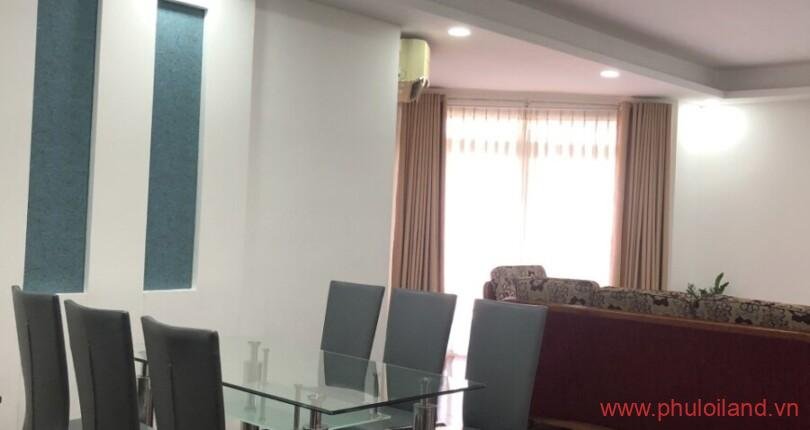 goc-phong-khach -trong-can-ho-can-ban-green-view-phu-my-hung