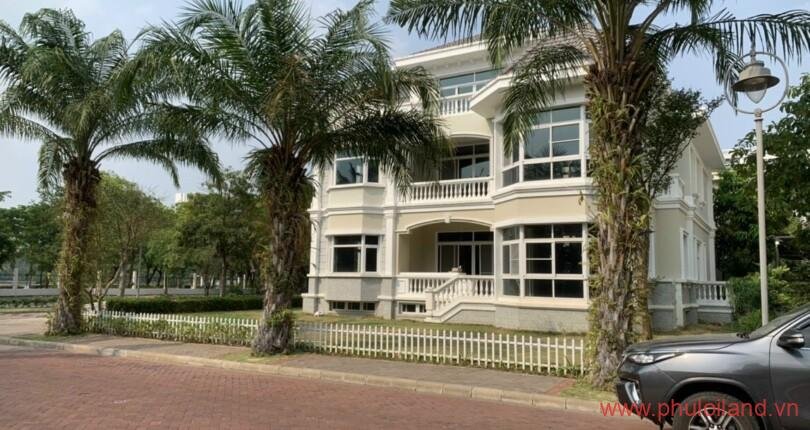 hinh-anh-mua-ban-nha-khu-biet-thu-chateau-phu-my-hung-quan-7-t3-2023