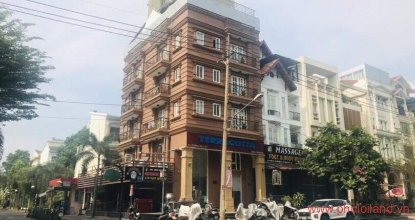 hinh-anh-mua-ban-nha-khu-pho-hung-gia-5-t4-2023