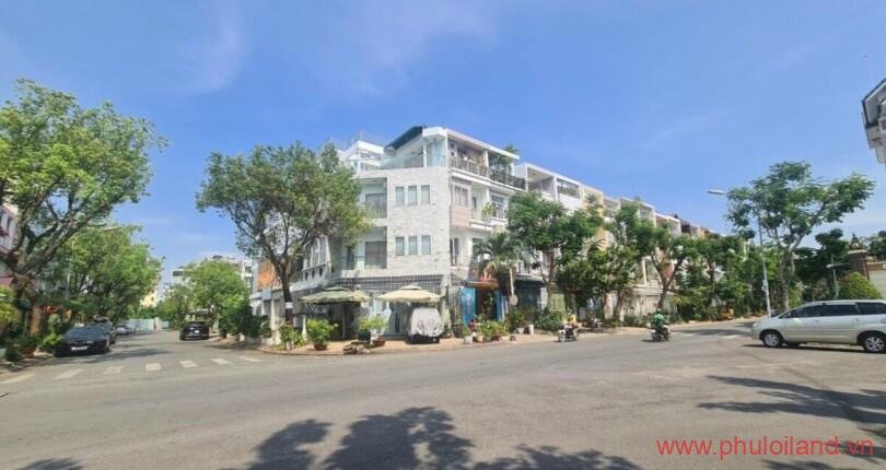 hinh-anh-mua-ban-nha-pho-goc-duong-so-40-kdc-tan-quy-dong-quan-7