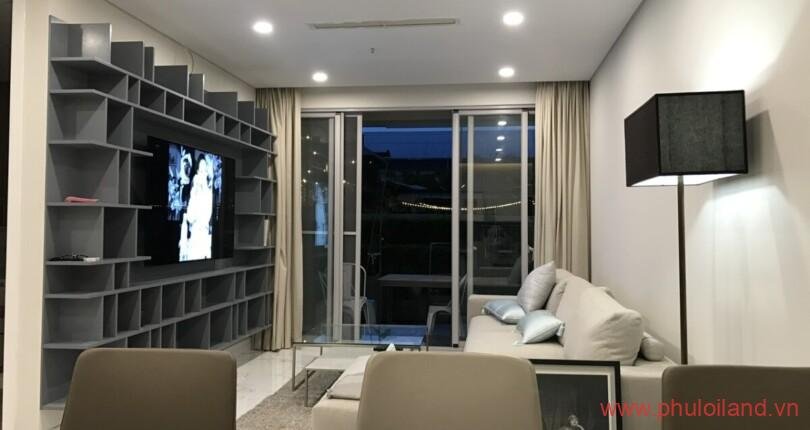 hinh-anh-toan-phong-khach-grundhouse -ban