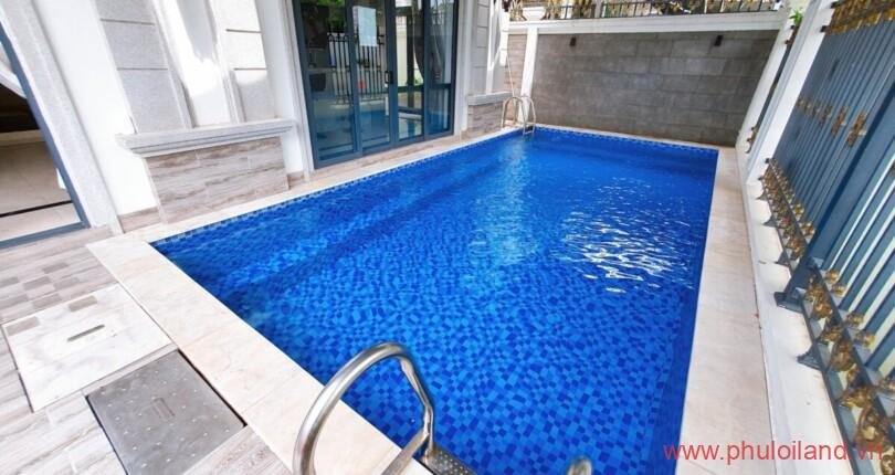 ho-boi-trong-can-biet-thu-don-lap-nam-thong-1-cho-thue