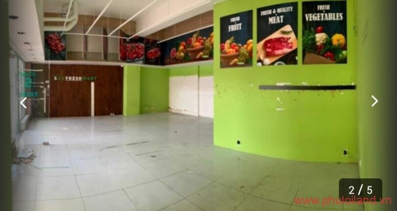 khong-gian-ben-trong