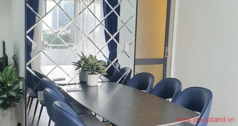 khu-vuc-ban-an-ben-trong-can-ho