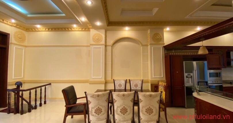 khu-vuc-ban-an-trong-can-biet-thu-cho-thue-nam-thong-1