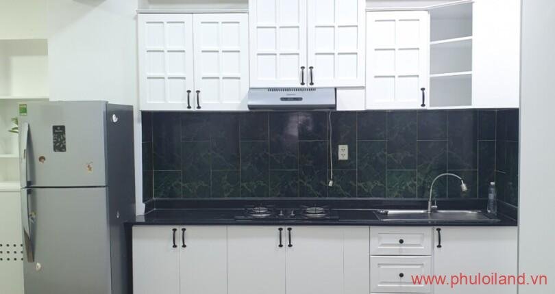 khu-vuc-bep-ben-trong-can-ho