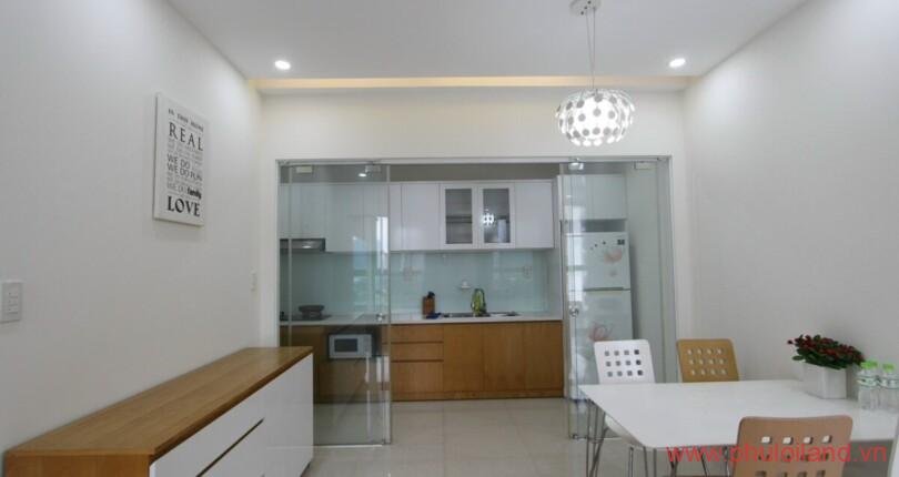 khu-vuc-bep-trong-can-ho-can-cho-thue-starhill