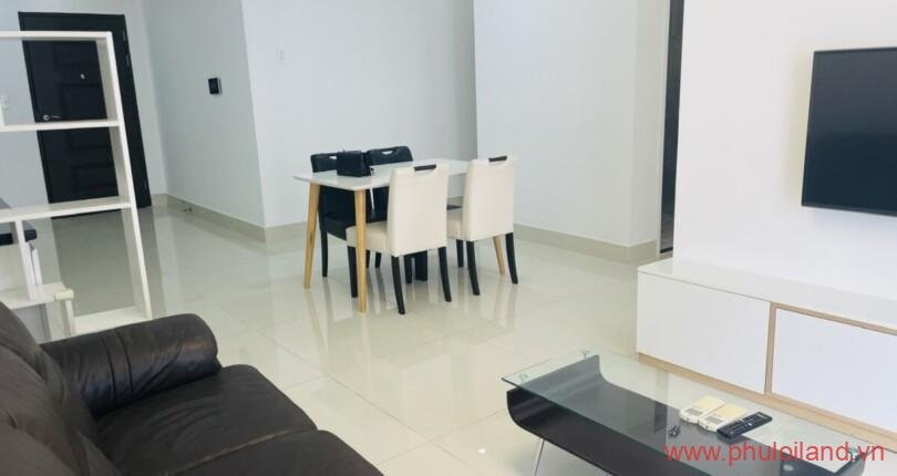 phong-khach-can-ho-ban-thiet-ke-hop-ly