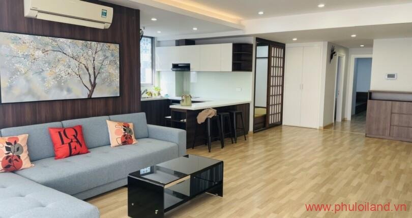 phong-khach-can-ho-can-cho-thue