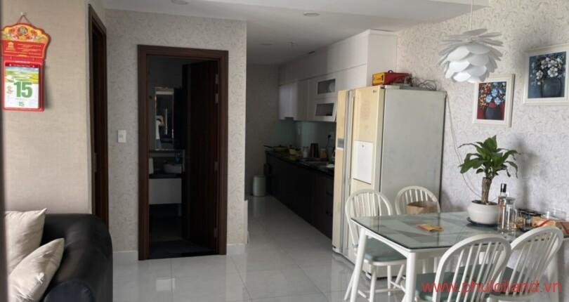 phong-khach-can-ho-cho-thue