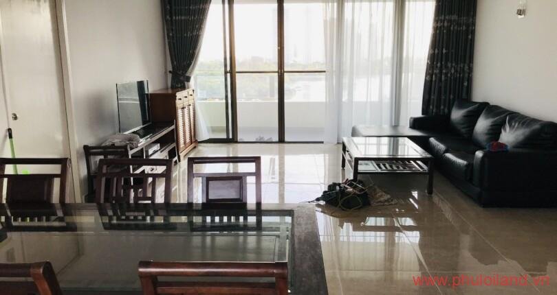 phong-khach-can-ho-dang-can-ban