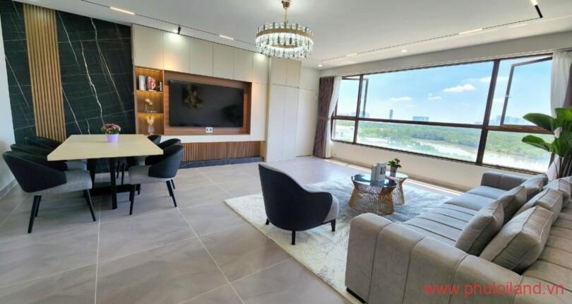 phong-khach-trong-can-ho-can-ban-panorama