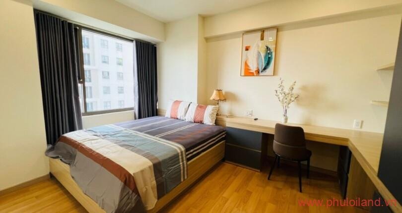 phong-ngu-cua-can-ho-can-ban-sai-gon-south (2)