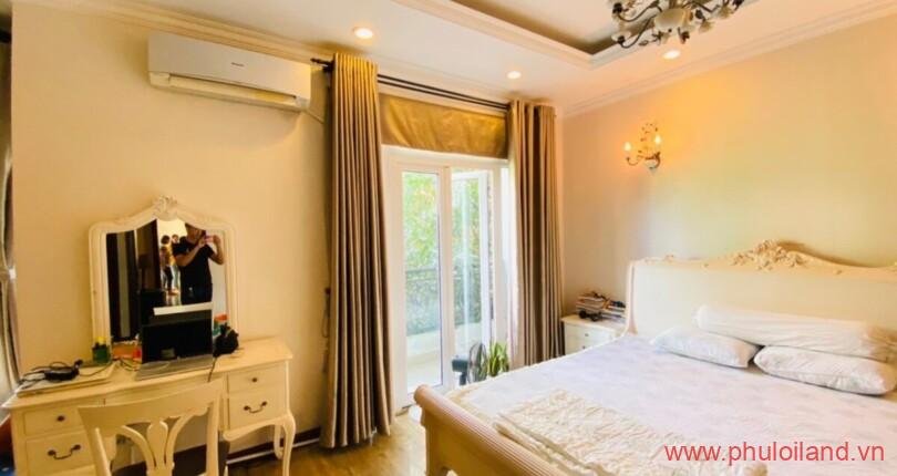 phong-ngu-cua-sau-cua-can-biet-thu-cho-thue-nam-do