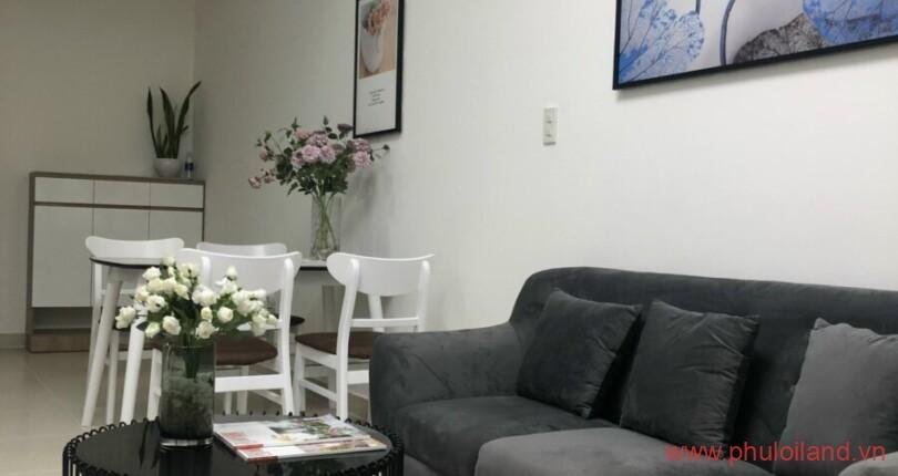 sofa-ben-trong-can-ho