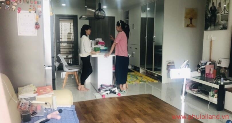 toan-canh-phong-khach-can-ho-saigon-south-residence-can-ban