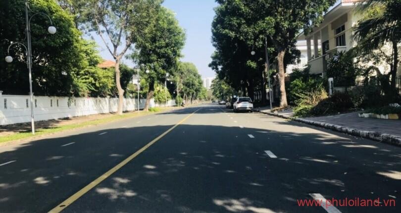 vi-tri-khu-biet-thu-phu-gia-toa-lac-tren-duong-10-tay