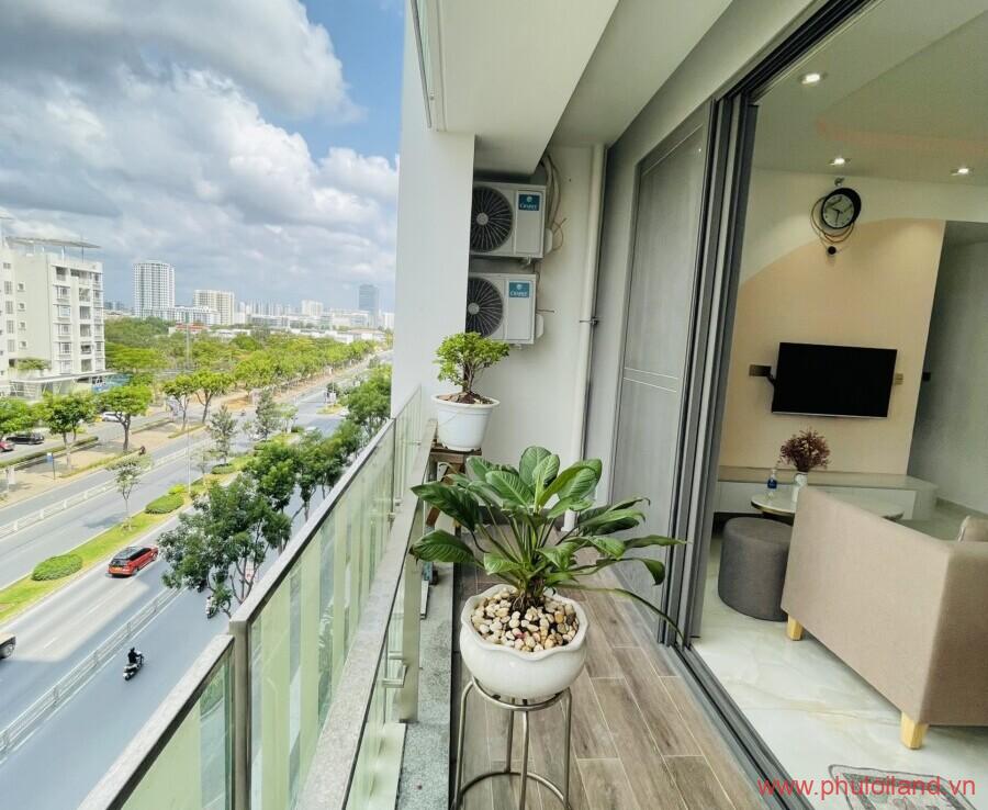 ban cong cua can ho can cho thue ascentina 900x738 - Cho thuê căn hộ cao cấp The Ascentina, 84m2, căn góc, thiết kế 2pn, 2wc, nhà mới 100% - Cho thuê 26 triệu/ 01 tháng.