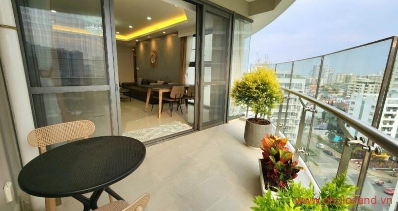 Riverpark Premier, 130m2, 3pn, 2wc, nhà cực đẹp, view cực thoáng, ô xe trên sổ, giá tốt nhất khu 12,2 tỷ.