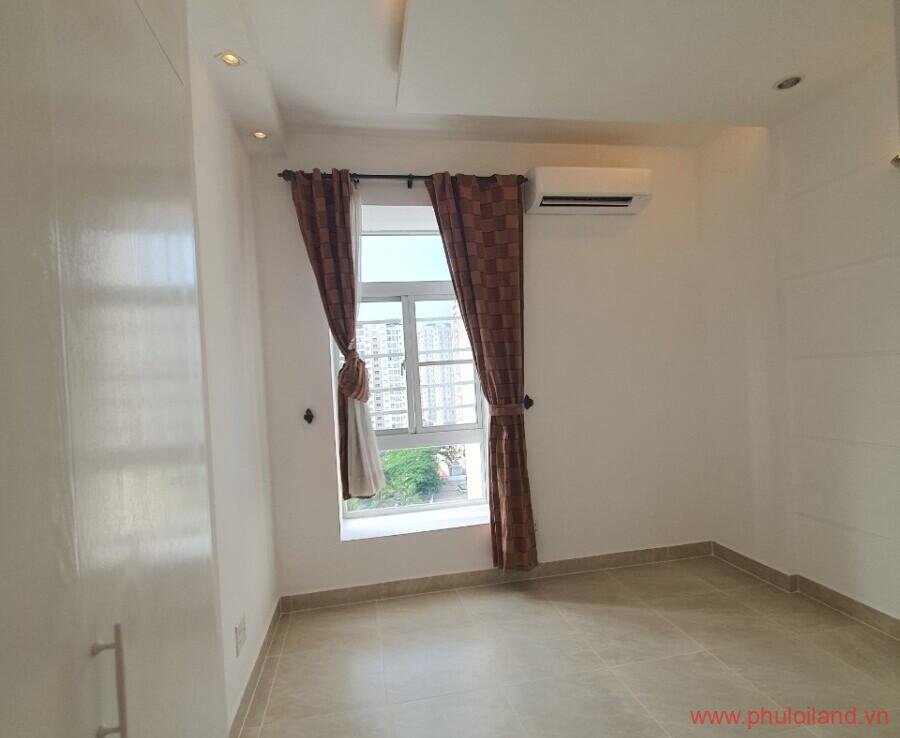 cho thei can ho sky garden 2 8 900x738 - Cho thuê căn góc Sky Garden 2, DT 91m2 Nhà đẹp View trực diện hồ bơi- Nhà 3 Phòng ngủ- Giá thuê 16 Triệu/Tháng