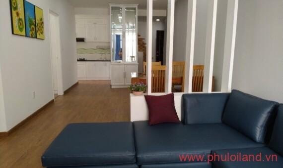 Cần cho thuê căn góc Sky Garden 3. DT 74m2 nhà đẹp- đầy đủ nội thất- 2 Phòng ngủ- View rất thoáng- Giá 15 Triệu/Tháng