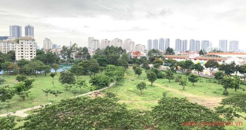 d18564a3b7e06bbe32f18