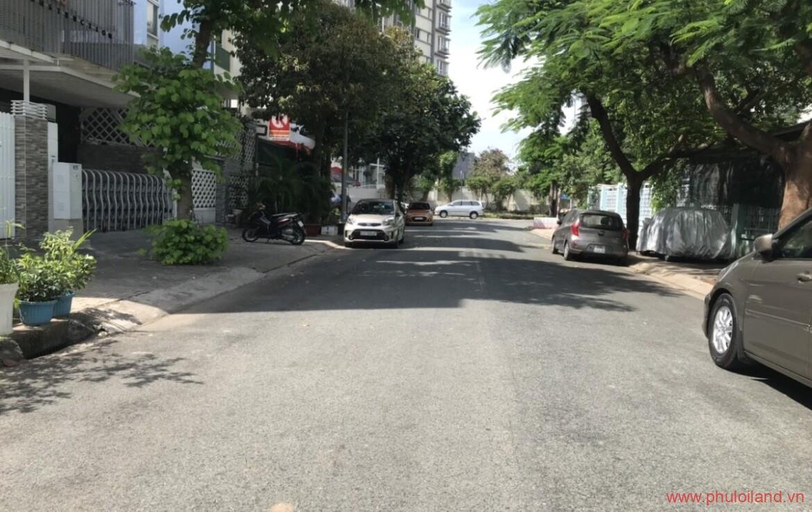 duong noi khu kdc phu my van phat hung hoang quoc viet quan 7 1170x738 - Giảm giá 3 tỷ, bán gấp nhà Khu biệt thự Phú Mỹ Vạn Phát Hưng Quận 7 T5/2023