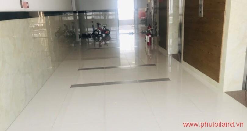 hanh-lang-truoc-can-ho