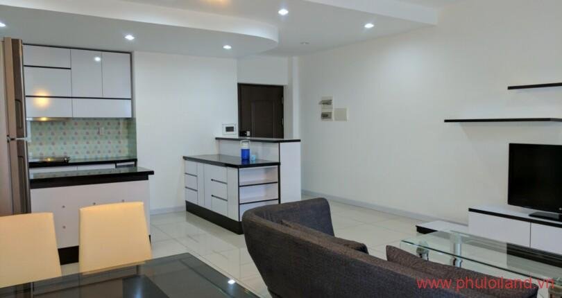 hinh anh phong khach can ho cho thue 810x430 - Cho thuê căn hộ Happy valley, 3 phòng ngủ, đầy đủ nội thất, giá 23,5tr/tháng