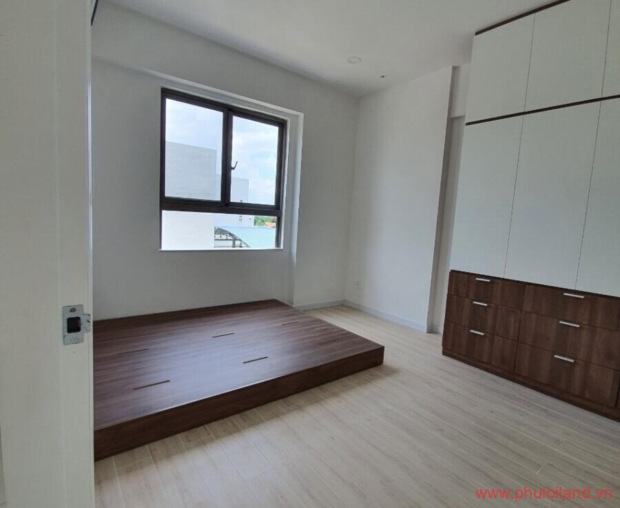hinh anh phong ngu phu can ho can cho thue 900x738 - Chủ nhà thân gửi cho thuê căn hộ chung cư Saigon South, 71m2, view sông, giá 14tr/tháng, xem nhà dễ.