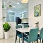 khu-vuc-ban-an-xinh-xan-trong-can-ho-can-ban-sky-garden-3