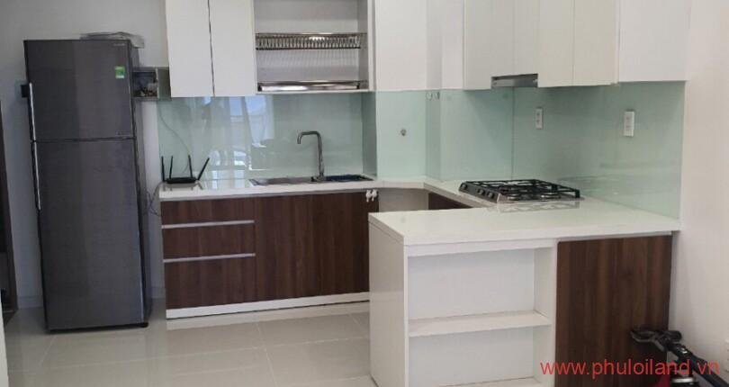 khu-vuc-bep-ben-trong-can-ho