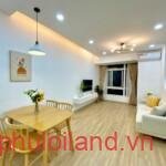 phong-khach-can-ho-can-ban-sky-garden