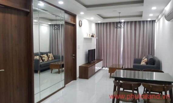 Cho thuê căn hộ chung cư Scenic Valley 1, tầng cao, giá 900usd/tháng, nhà đang trống.