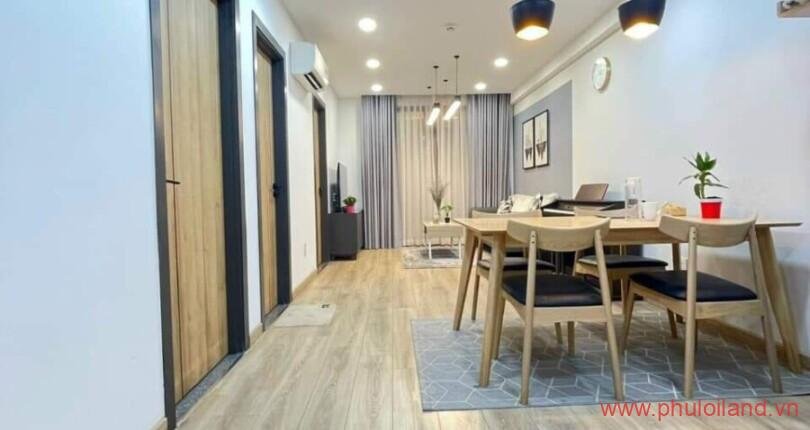 phong-khach-cua-can-ho-can-ban-sai-gon-south (2)