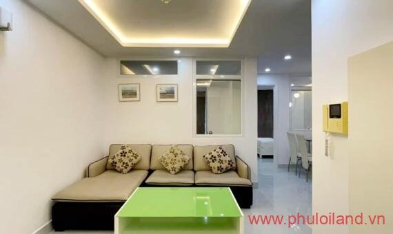 Sang nhượng căn hộ Sky Garden 3, 56m2, lầu cao, thiết kế 2pn, 1wc, nhà đẹp như hình- Giá: 2,550 tỷ bớt lộc.