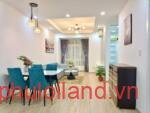 phong-khach-cua-can-ho-can-ban-sky-garden 3