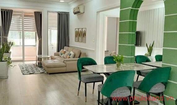 Sang nhượng căn hộ Sky Garden 1, căn góc 89m2 + sân, 3pn, 2 toilet, giá: 6,250 tỷ thương lượng.