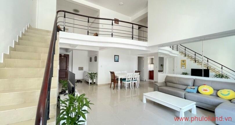 phong-khach-duplex-my-khanh-3-can-ban