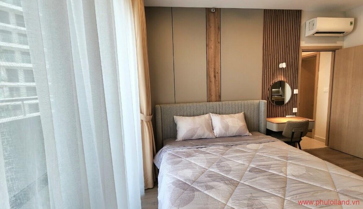 phong ngu 2 trong can ho can ban riverpark premier 2 2 1170x675 - Riverpark Premier, 130m2, 3pn, 2wc, nhà cực đẹp, view cực thoáng, ô xe trên sổ, giá tốt nhất khu 12,2 tỷ.