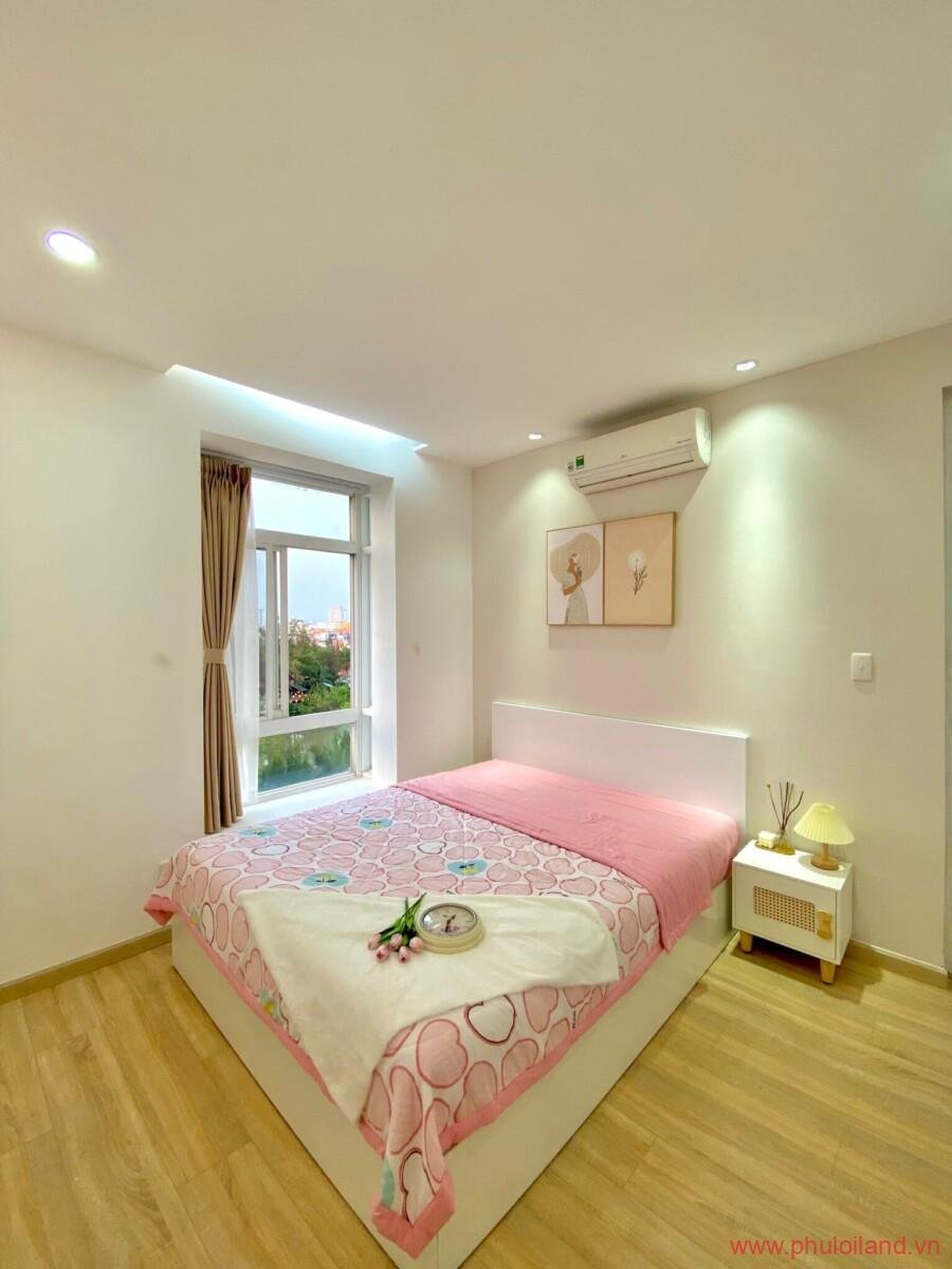 phong ngu can ho can ban sky garden 2 - Cần bán căn hộ Sky Garden 3, 2pn, 2wc, full nội thất đẹp như hình - giá: 3,290 tỷ