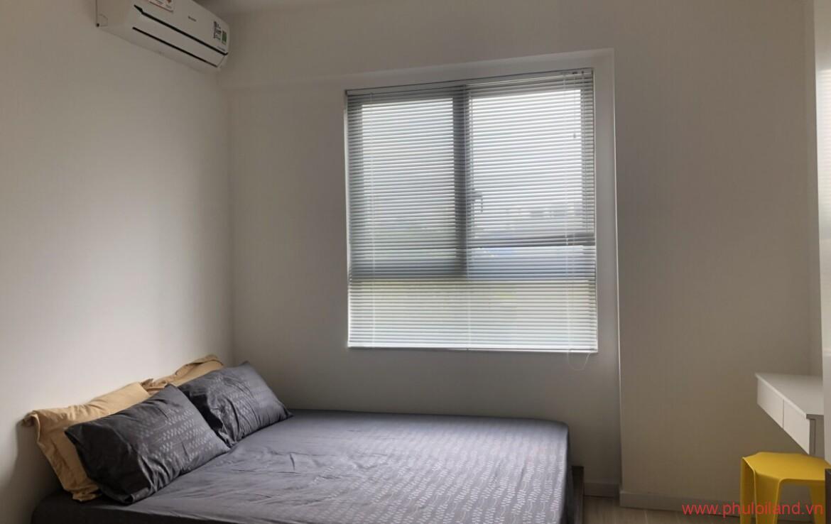 phong ngu ching can ho cho thue day du noi that 1170x738 - Chủ nhà thân gửi cho thuê căn hộ chung cư Saigon South, 71m2, view sông, giá 14tr/tháng, xem nhà dễ.