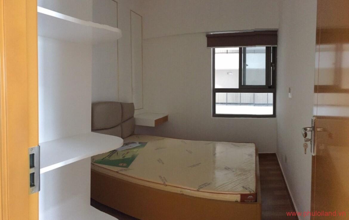 phong ngu cua can ho can cho thue sai gon south 2 1170x738 - Cho thuê căn hộ Sài Gòn South đầy đủ nội thất diện tích 71 m2, 2pn, 2wc – Giá 15 triệu (bao phí quản lí)