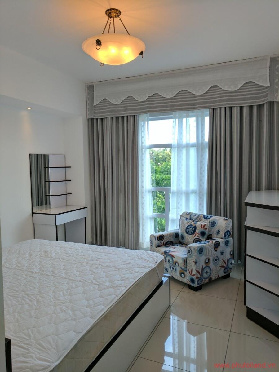phong ngu nho trong can ho cho thue - Cho thuê căn hộ Happy valley, 3 phòng ngủ, đầy đủ nội thất, giá 23,5tr/tháng
