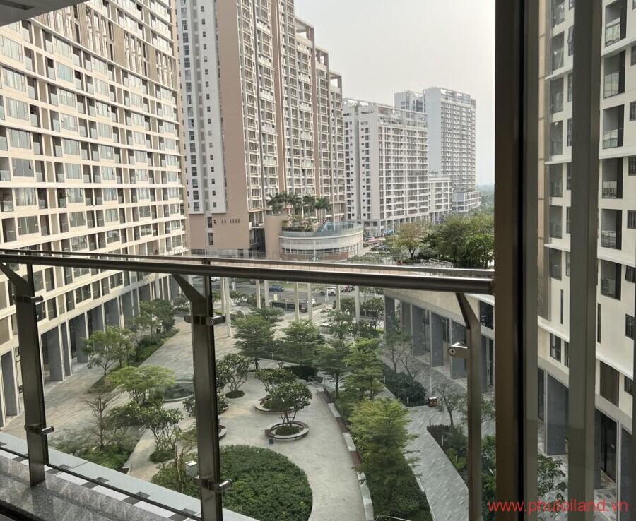 sanh vo cua can ho can cho thue mitdown m8 1 900x738 - Cho thuê The Peak Midtown M8 Phú Mỹ Hưng, 80m2, 2pn, 2wc. Giá : 1,300 usd thương lượng