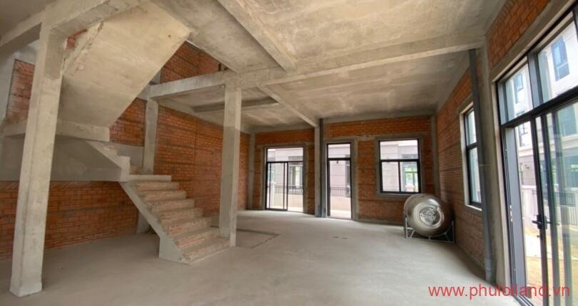 tinh-trang-nha-ban-gia-tho-ben-trong